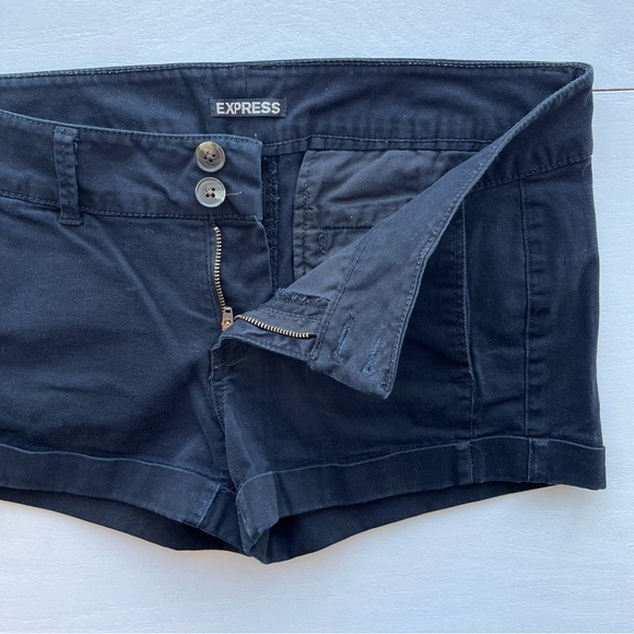 EXPRESS BLACK SHORTS - Picture 3 of 6